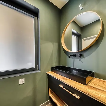 Smartstay - Maison En Calade Avec Piscine Theize